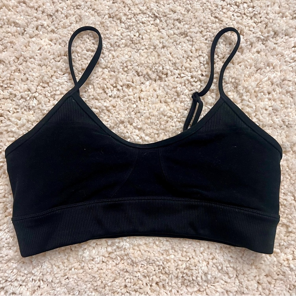 ALO Yoga Black Head Start Sports Bra